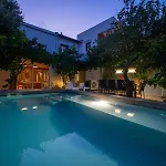 Villa Garden Cellar - Mediterranean Kalamata