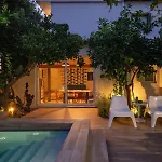 Villa Garden Cellar - Mediterranean *