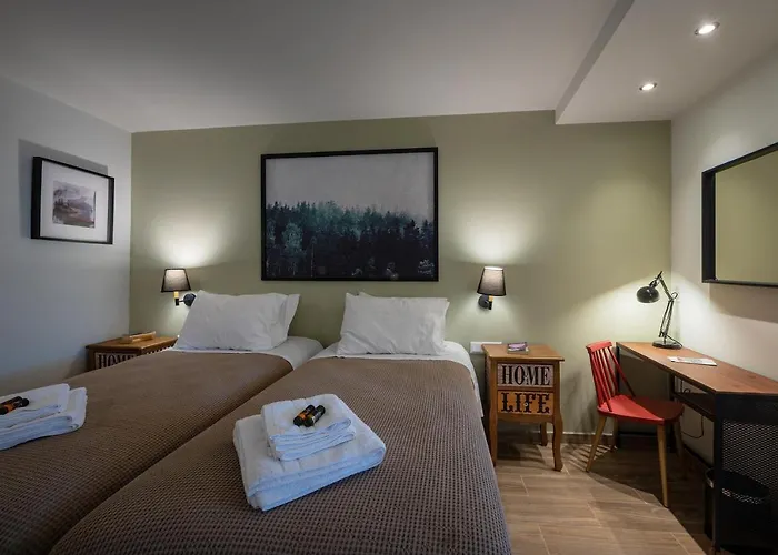 Garden Cellar - Mediterranean Вилла *