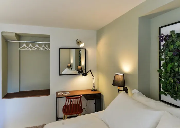 Garden Cellar - Mediterranean Вилла *