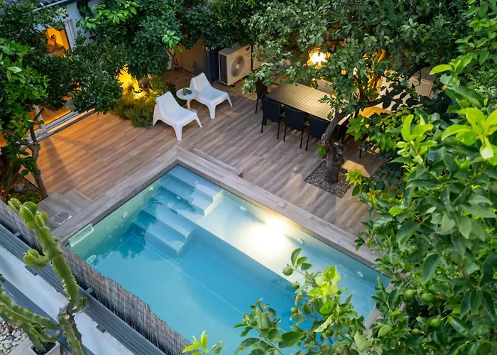 Garden Cellar - Mediterranean Каламата