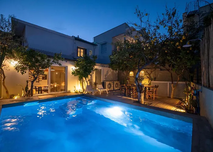 Вилла Garden Cellar - Mediterranean